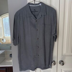Tommy Bahama men’s Charcoal gray Button Down Shirt